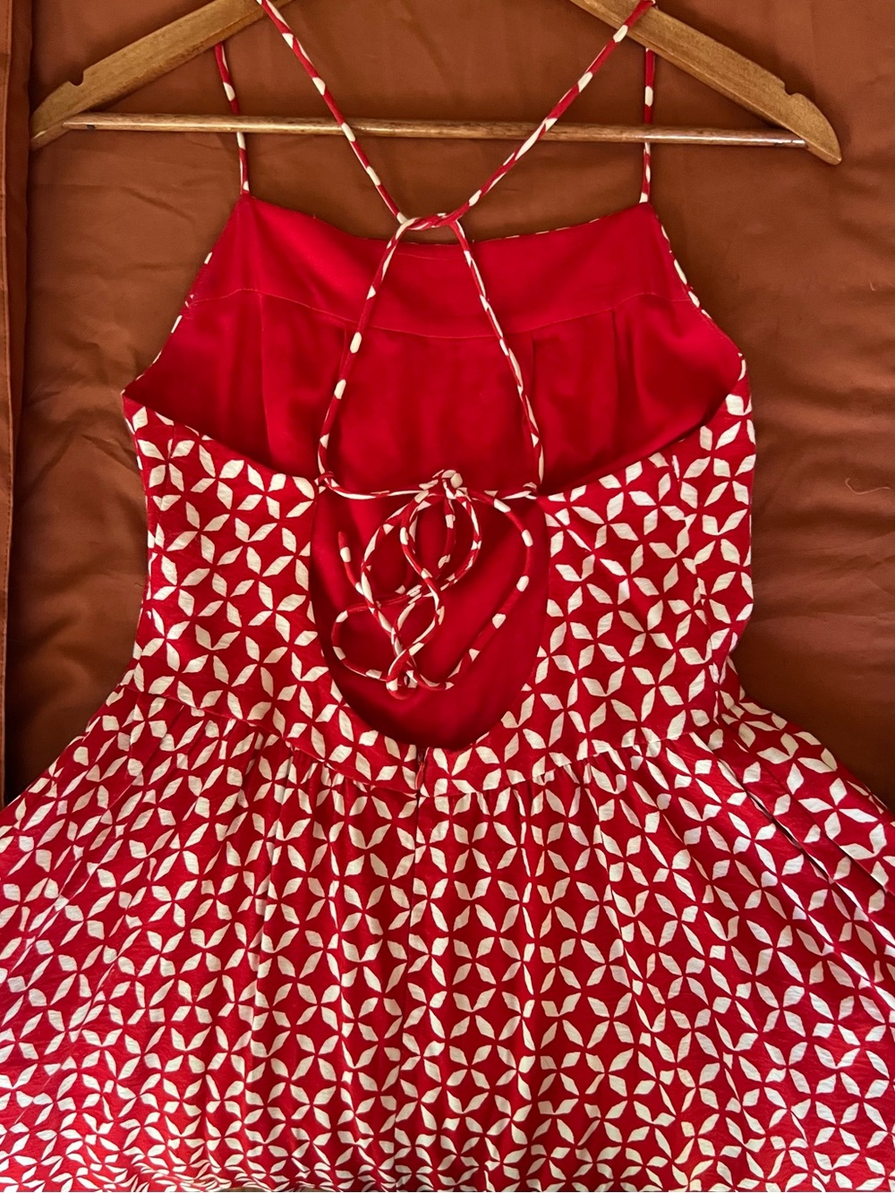 LOFT Red & White geometric print A-Line midi dress, pockets size 6